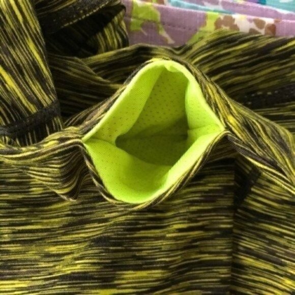 Fabletics: Heathered Salar Mid-Rise Capri Leggings - Picture 7 of 8